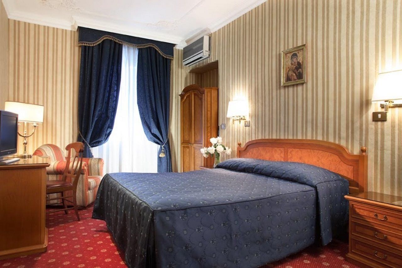 Hotel Genio Roma Quarto foto